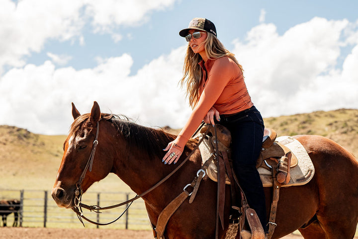 The Dakota Women’s Lighweight Burnt Creek Baselayer